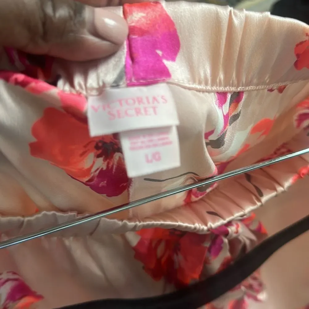 Victoria Secret Floral Satiny Pajama Set L